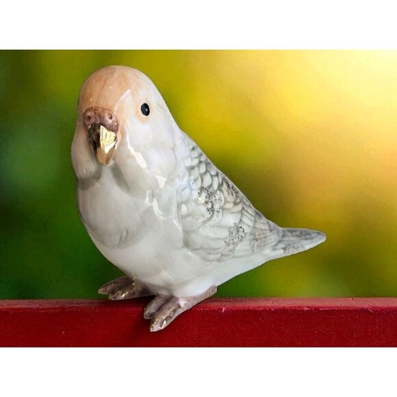 New Ceramic Orange & Green Looking Parakeet Bird Parraots Figurine Room Decor - Picture 1 of 4